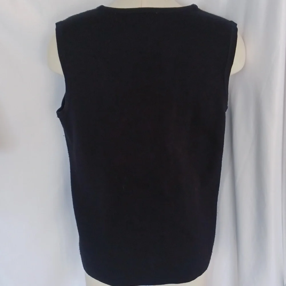 Vintage Crystal Kobe Sz M Fall Sweater Vest Black Acorn Leaves Embroidered - Picture 3 of 6